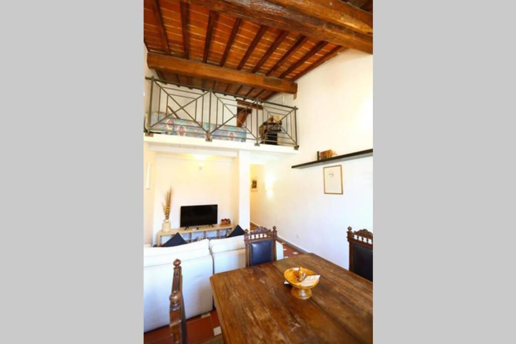 פירנצה Santa Maria Novella Station Florentine Apartment מראה חיצוני תמונה